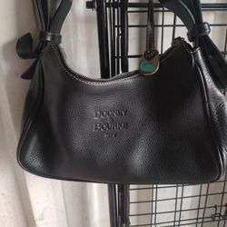 🦆🦆. Dooney And Bourke Purse 🦆🦆