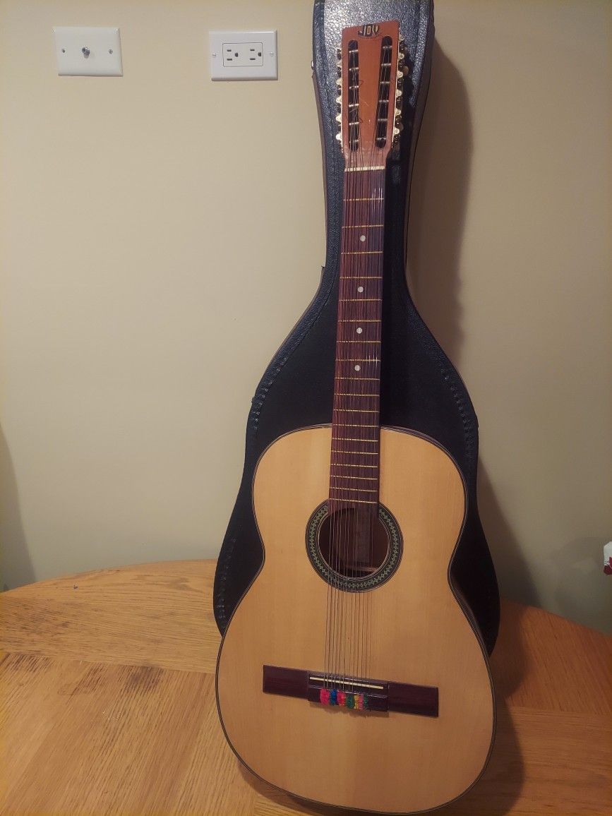vintage 12 string acoustic guitar with case