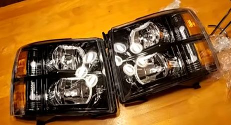 07-13 Silverado 1(contact info removed) 3500 Headlight Clear lenses black housing complete NEW pair 