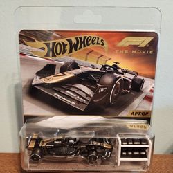 HOT WHEELS - F1 THE MOVIE - Vehicle APXGP - JMT03-9893 - IN HAND - NEW IN BOX