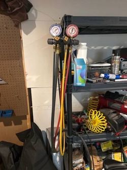 Yellow Jacket HVAC gauges 4 valve manifold