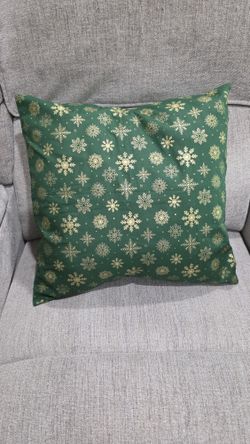 Christmas Decorative Pillows