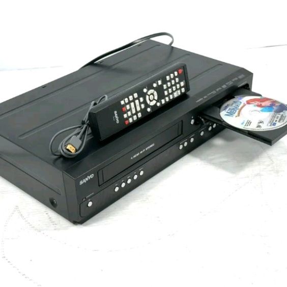 Sanyo FWZV475F HDMI DVD VCR Recorder Combo with Remote Tested