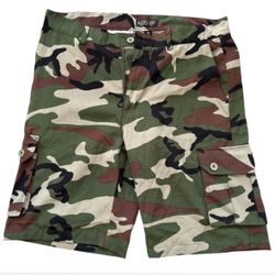 Men’s Y2K Camo Cargo Shorts