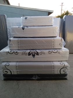 Queen Size Mattress Memory Foam