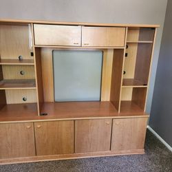 Media Console/Entertainment Center 