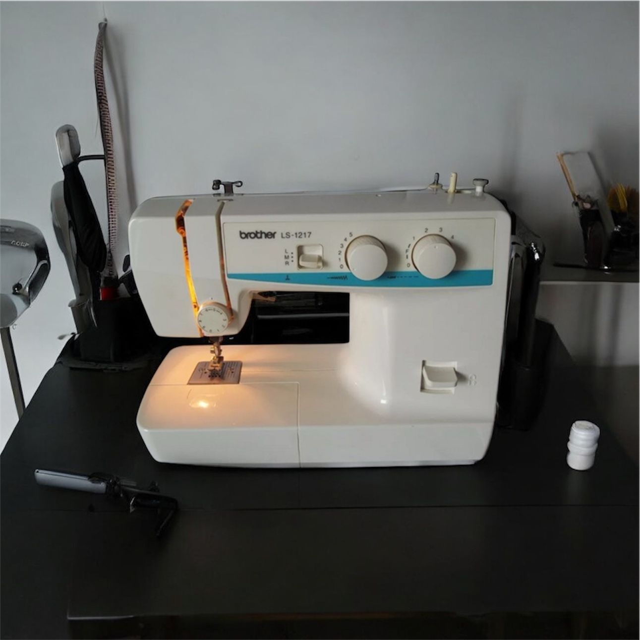 Brother LS-1217