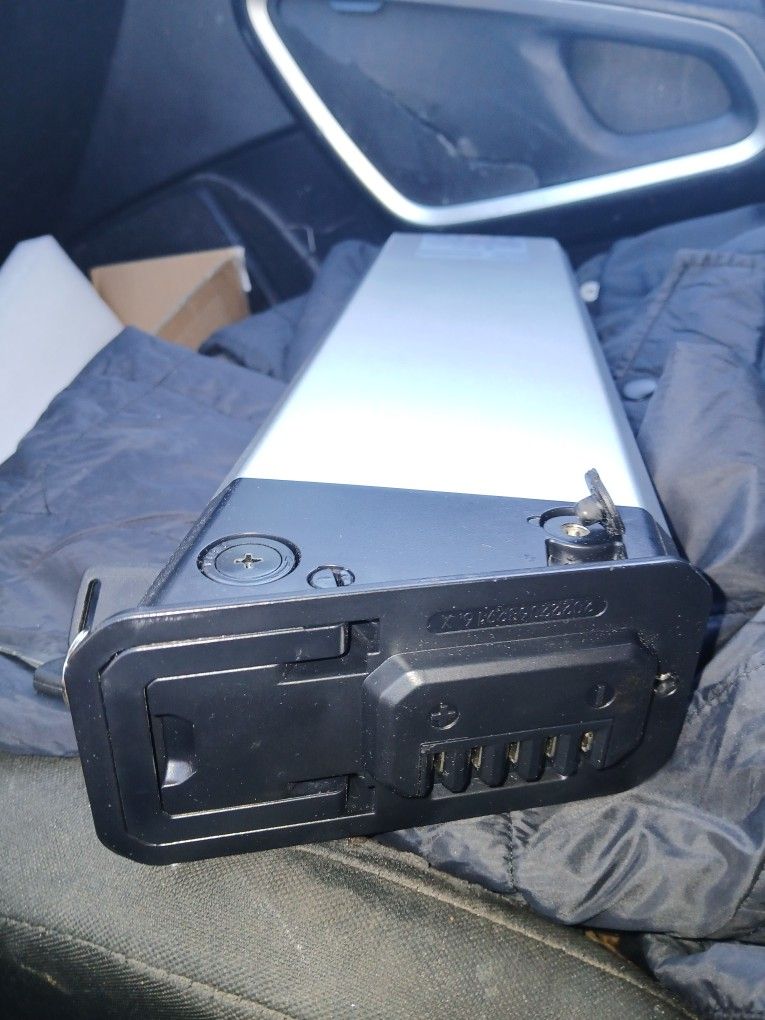 48volt 10Ah E-bike Battery In Box Untouched