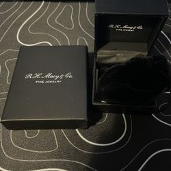 R.H. Macy & Co. White gold necklace Religious Cross Pendant Box