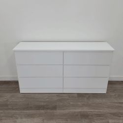 Dresser, Cómoda 
