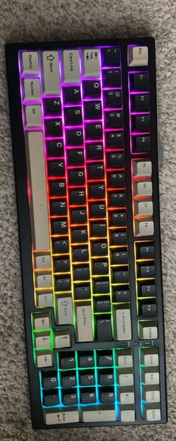 Yunzi yz98 cream switch mechanical keyboard
