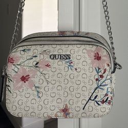 White Guess Purse