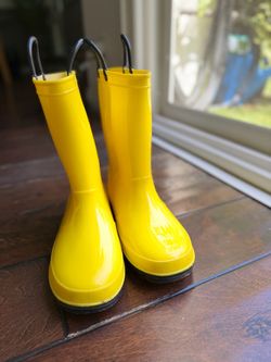 Kid Rain Boots Size 2
