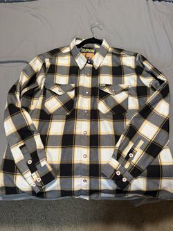Dixxon Flannels And Hoodie Woman’s Size 2X