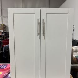 New Assembled. Elegant Wood Hanging Cabinet with Doors and Shelves – Classic Wall Storage for Bathroom