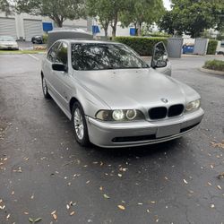 2002 BMW 530i