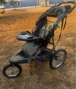 Baby Trend Expedition Jogging Stroller