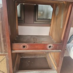 Vintage Find! Empty TV Box for MCM projects and refurb