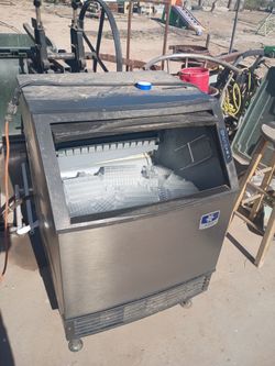 Ice machine