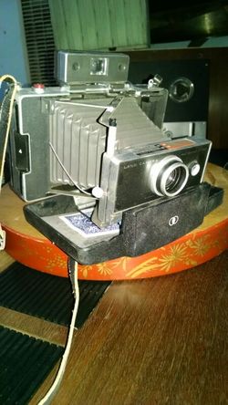 Poloraid camera