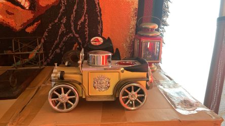 Vintage Model Car Lighter 