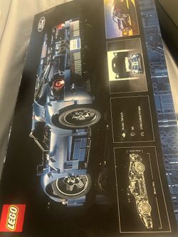 LEGO Technic 2022 Ford GT (Set 42154) - Complete with Box & Manual
