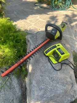 Ryobi Battery Powered Hedge Trimmer