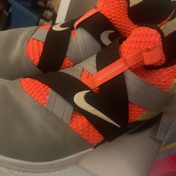 Basketball shoes Size 11