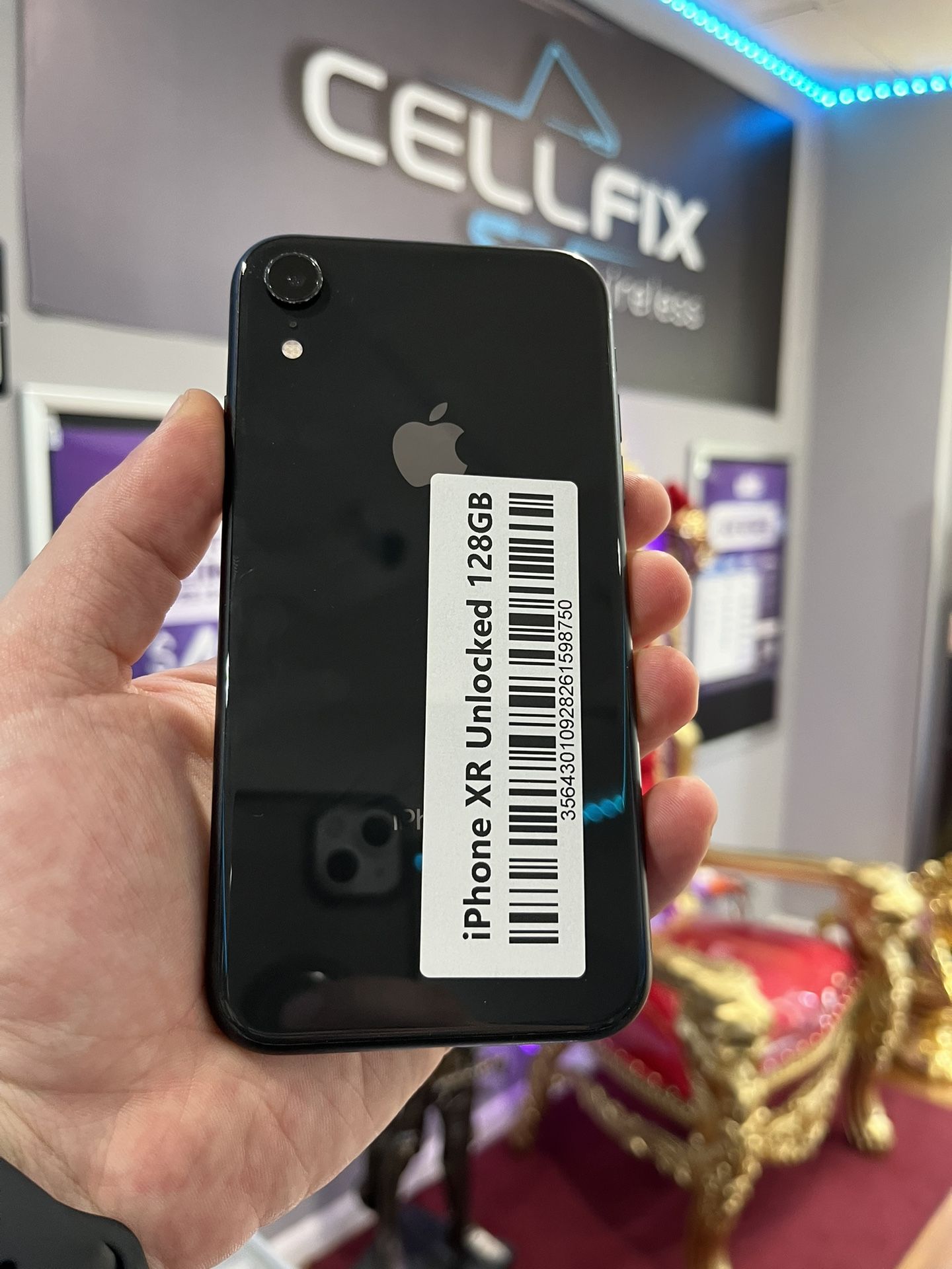 iPhone XR 128GB Unlocked