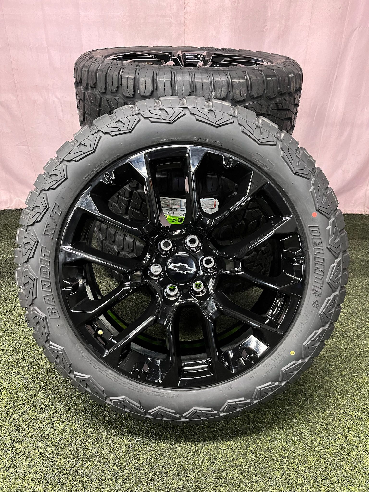 Brand New 2024 GMC Yukon Denali Premium 6 Lug 22 Inch Takeoffs OEM Wheels