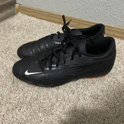 Nike phantom GX Club Soccer Cleats 