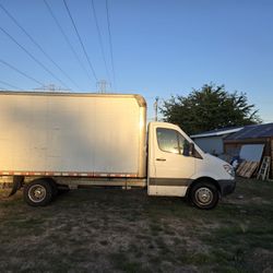 2008 Dodge Sprinter 3500 Box Truck 