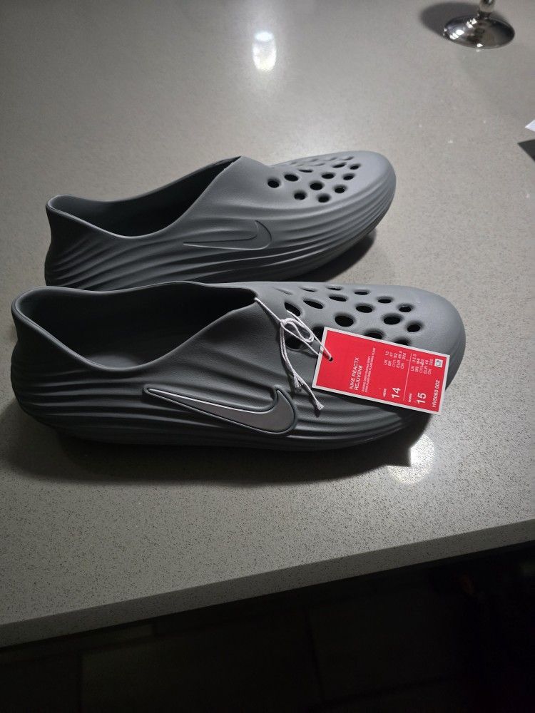 Nike Reactx Rejuven8 