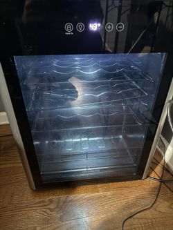WINE COOLER (24 Bottle) LIKE NEW