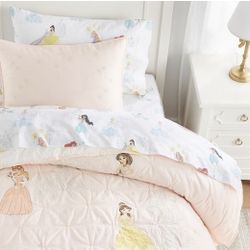 Pottery Barn Princess Castles Quilt Twin