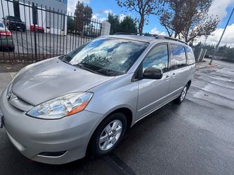 2009 Toyota Sienna