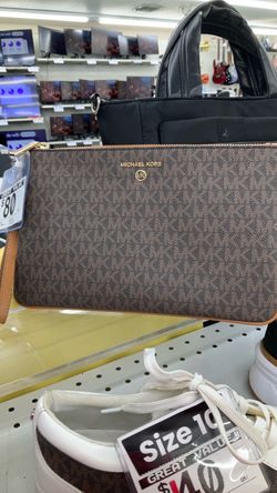 Michael Kors Signature Clutch Wristlet