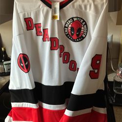 MARVEL Deadpool Jersey Large 