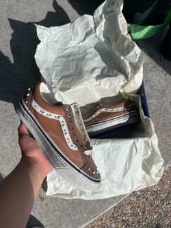 Pearlized Cocoa Brown Vans