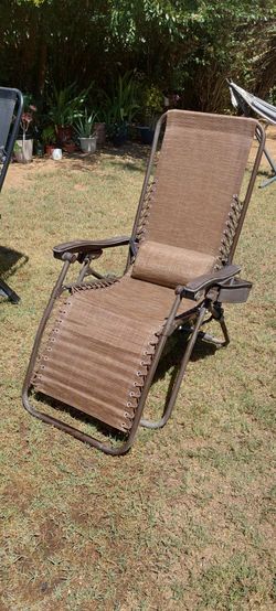 Zero gravity chairs