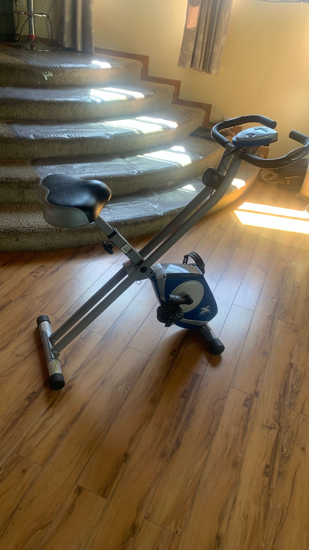 Exercise Machine Easy To Fold Works