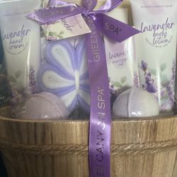 Brand New Lavender Gift Set
