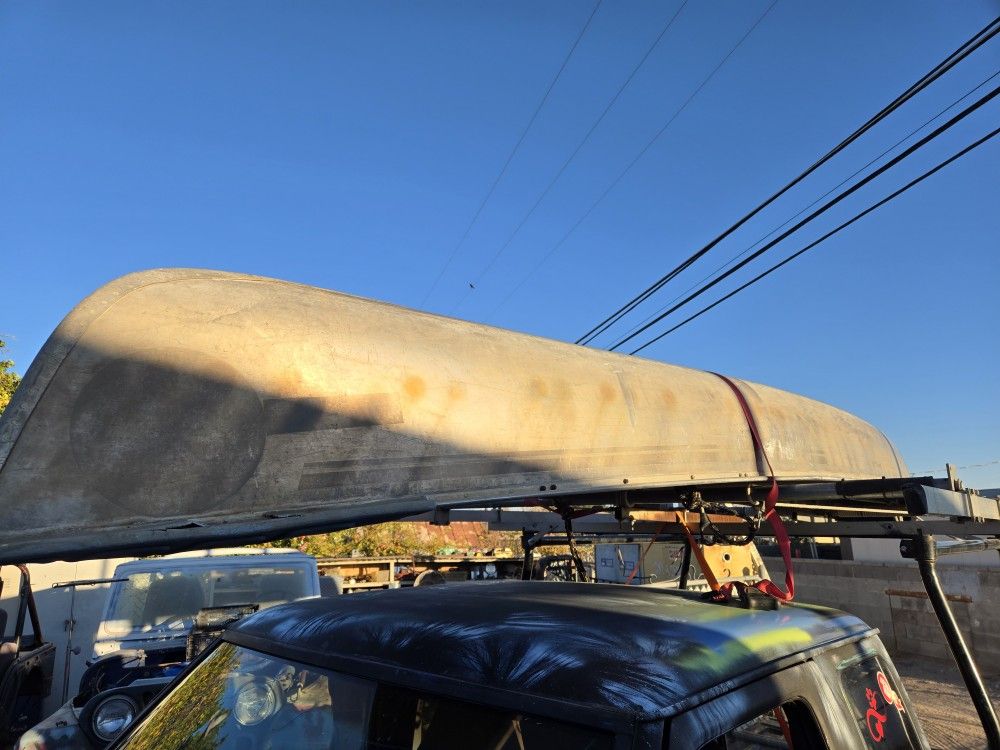 Canoe