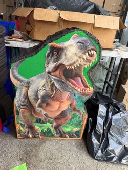 Jurassic world dinosaur pinata