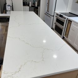 Granite And Quartz Countertops 