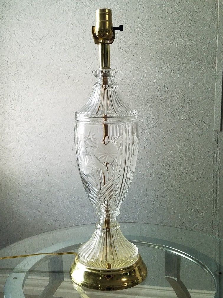 vintage crystal lamp