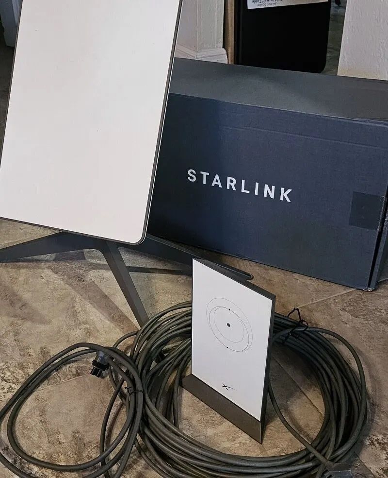 Starlink v2 Satellite Dish