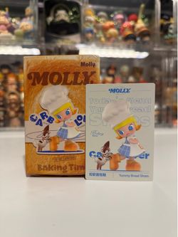 Baby Molly - Baking Time - Yummy Bread Shoes