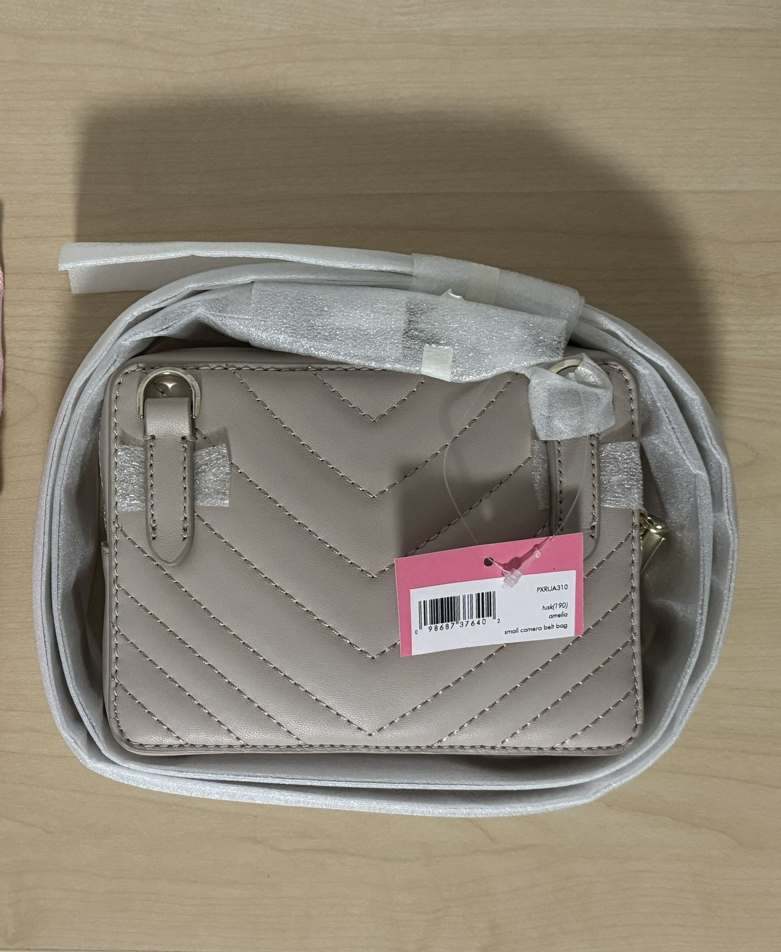 BRAND NEW KATE SPADE AMELIA SMALL CAMERA BAG