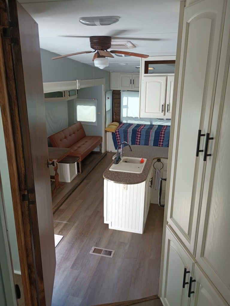 Keystone 36 RV 5th Wheel